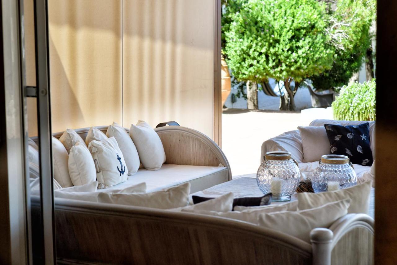 Luxurious Villa By The Sea Posidhonia  Екстер'єр фото