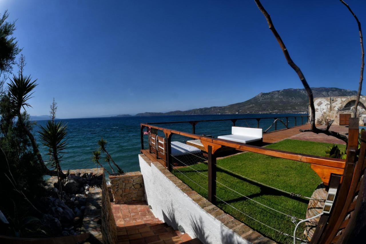Luxurious Villa By The Sea Posidhonia  Екстер'єр фото